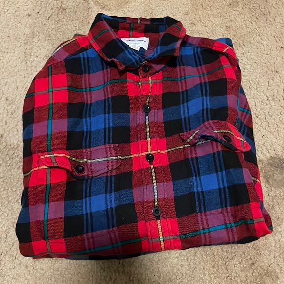 3 large flannels - Picture 1 of 1